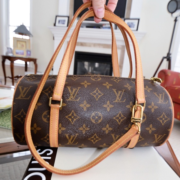 Louis Vuitton Handbags - Louis Vuitton Papillion w/ LV Shoulder Strap Added